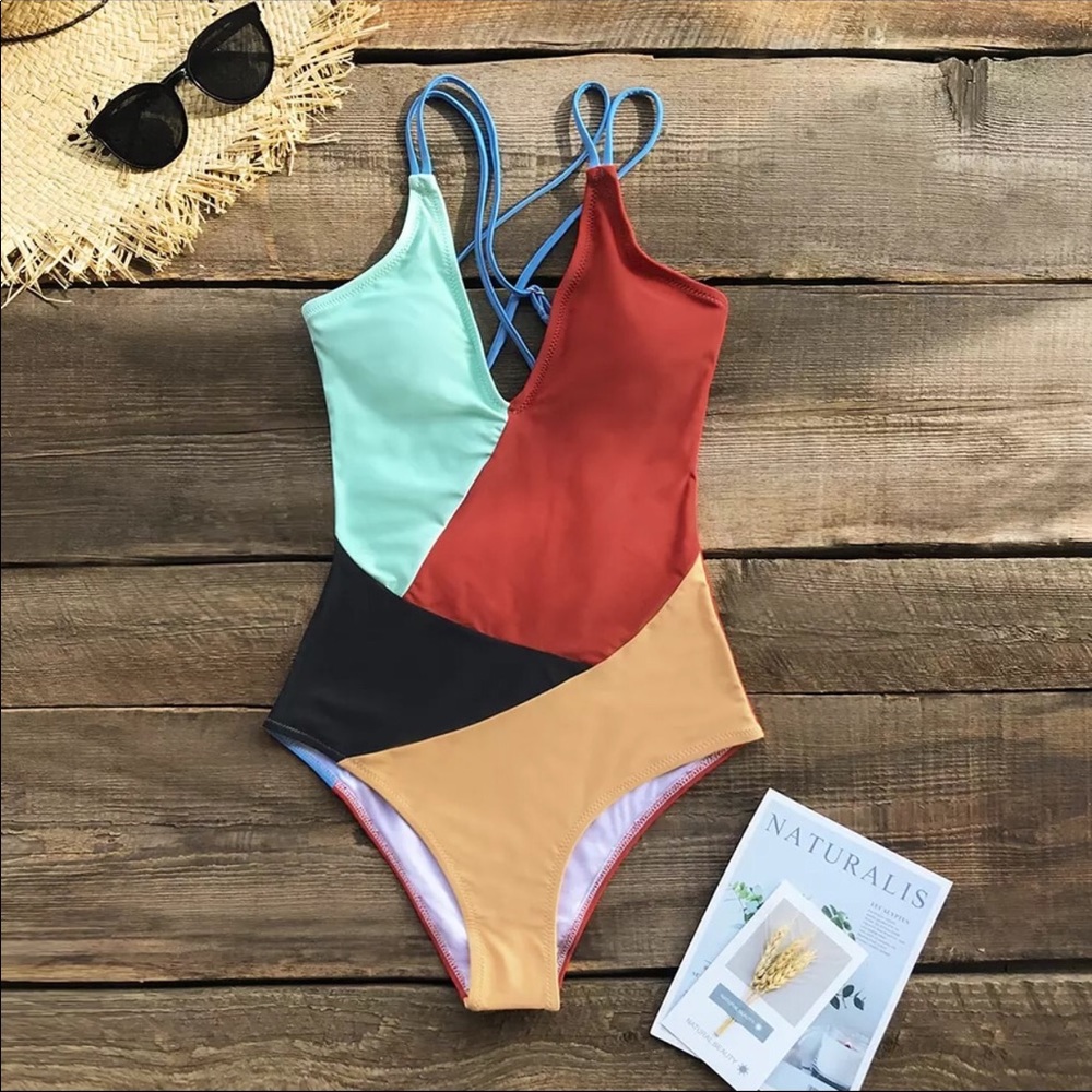 • LAST 1! One Piece Color Block Swim Suit • - Picture 3 of 7